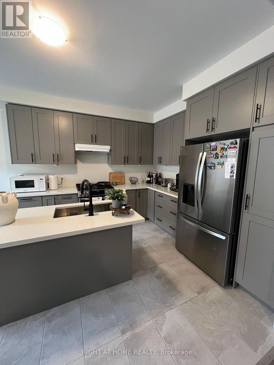 30 Northrop Avenue, Clarington (Newcastle), Ontario  L1B 0W7 - Photo 18 - E13664824