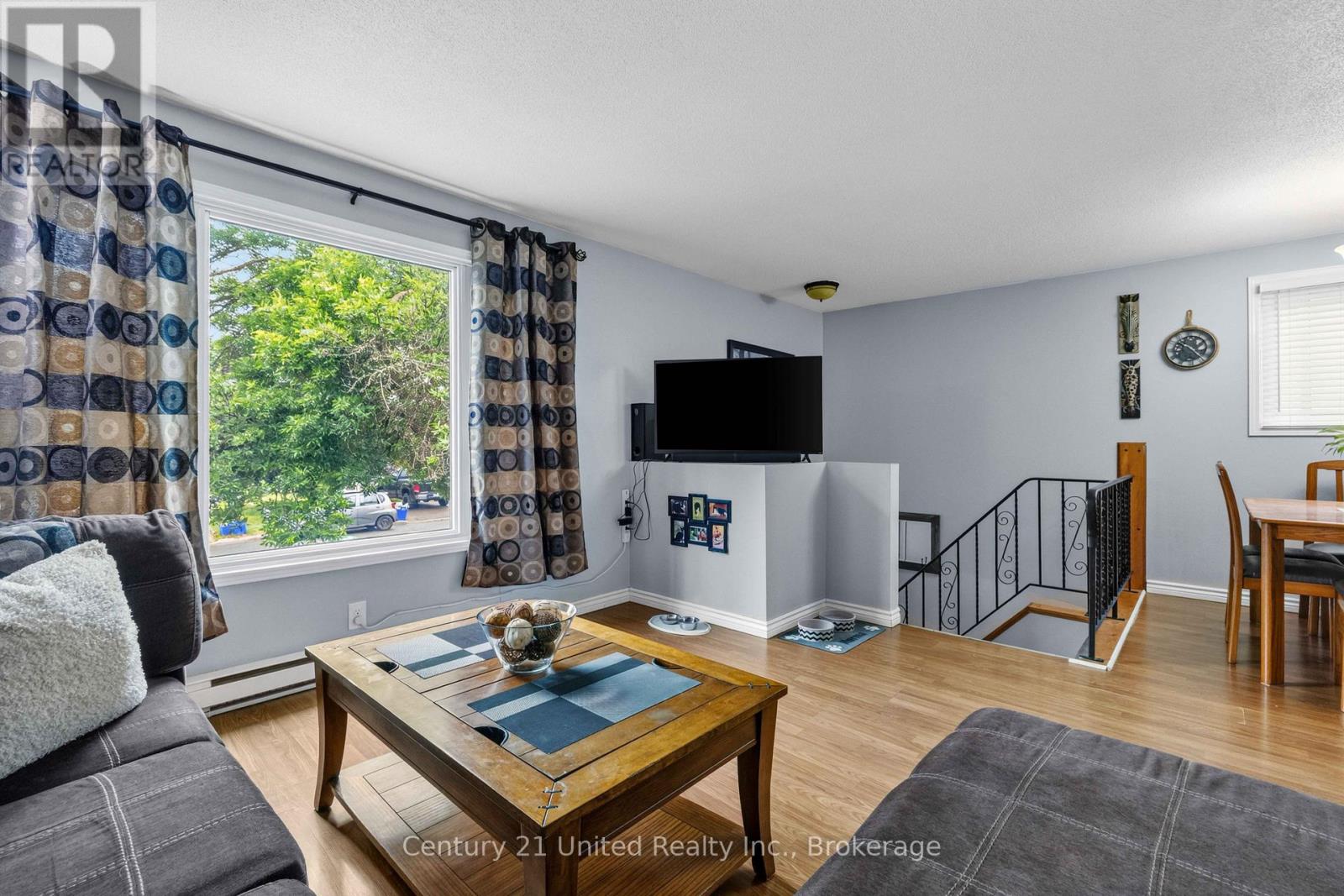 718 Mountain Ash Road, Peterborough (Otonabee Ward 1), Ontario  K9J 8K1 - Photo 4 - X13665790