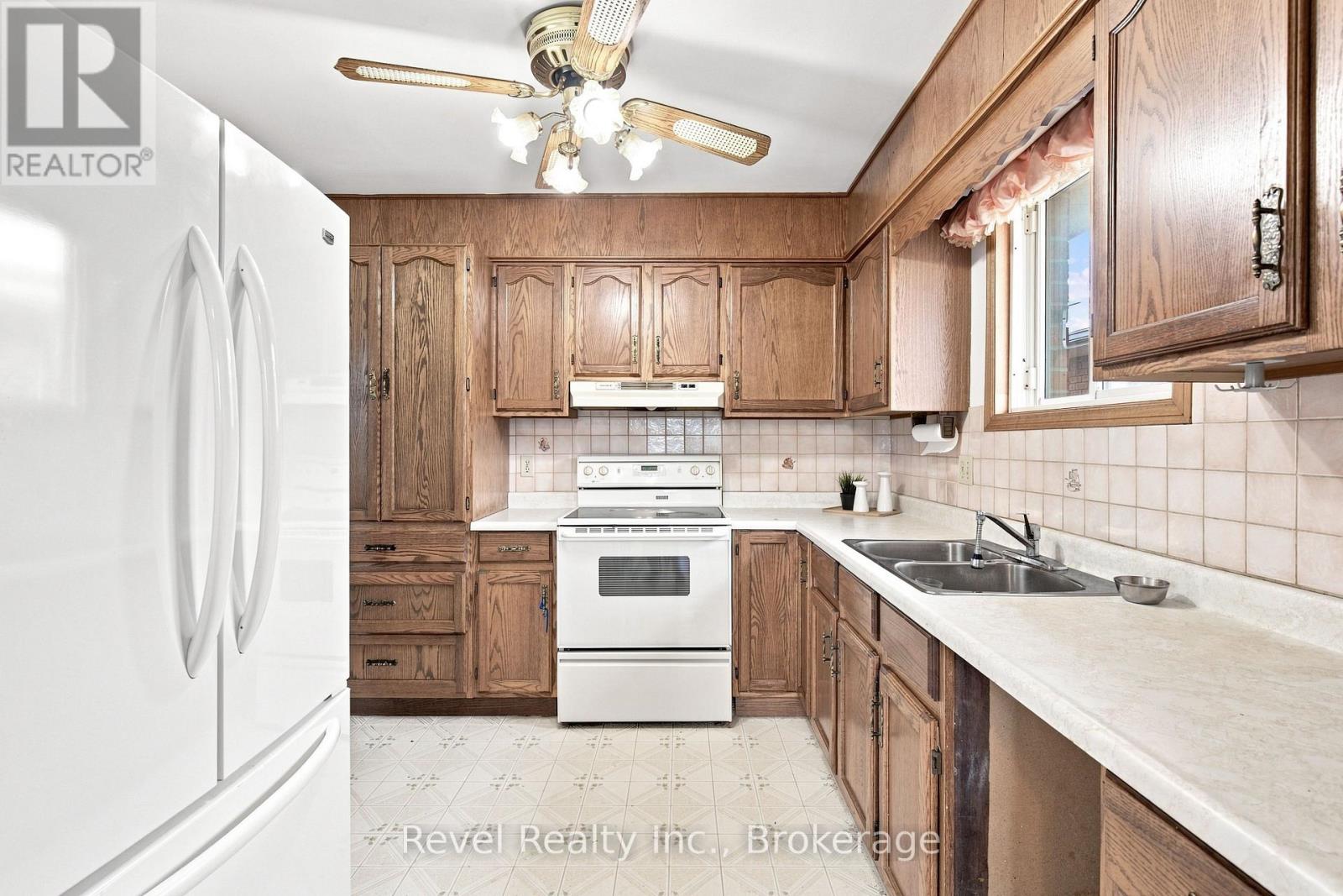 43 Wilson Avenue, Kawartha Lakes (Lindsay), Ontario  K9V 5S3 - Photo 15 - X13665946