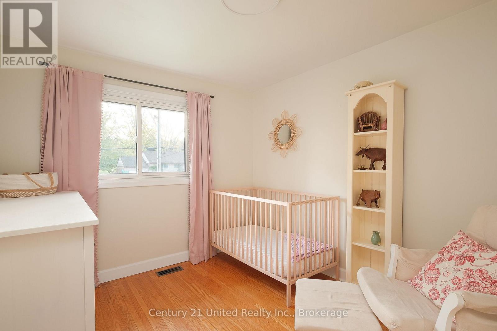 922 Webber Avenue, Peterborough (Otonabee Ward 1), Ontario  K9J 5Y1 - Photo 16 - X13666122