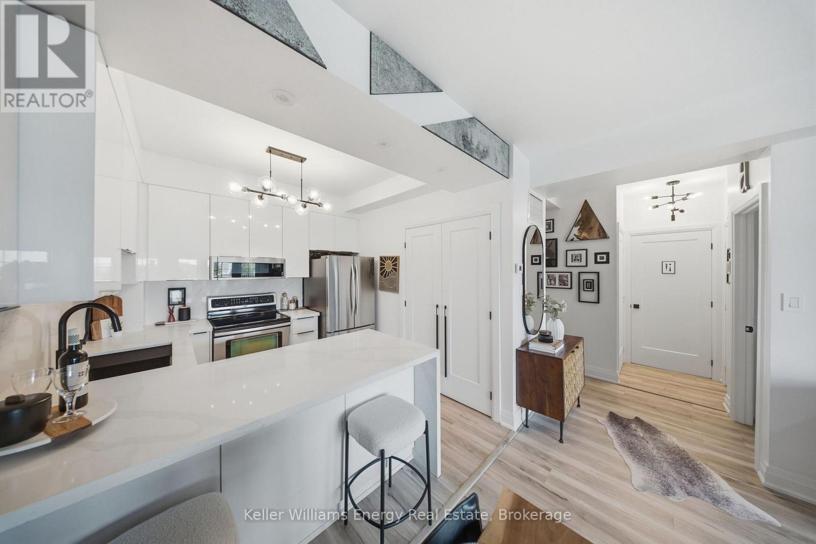 308 - 395 Lakebreeze Drive, Clarington (Newcastle), Ontario  L1B 0A5 - Photo 17 - E13666452
