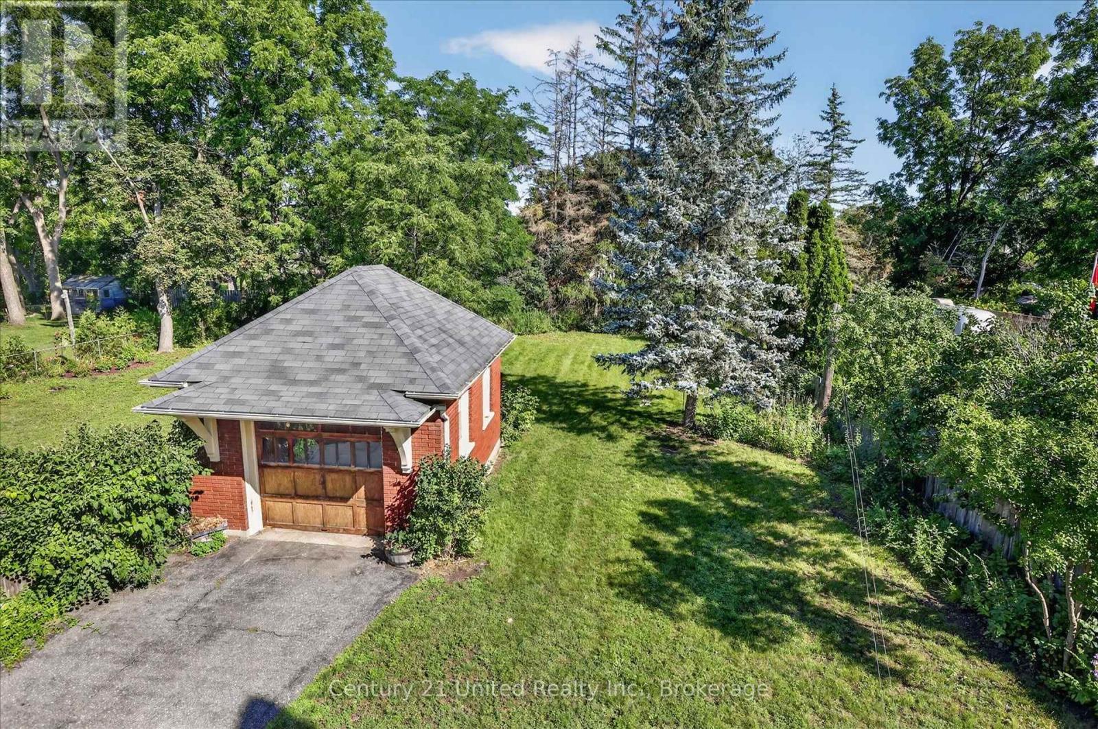 498 Weller Street, Peterborough (Town Ward 3), Ontario  K9H 2N6 - Photo 38 - X13666424