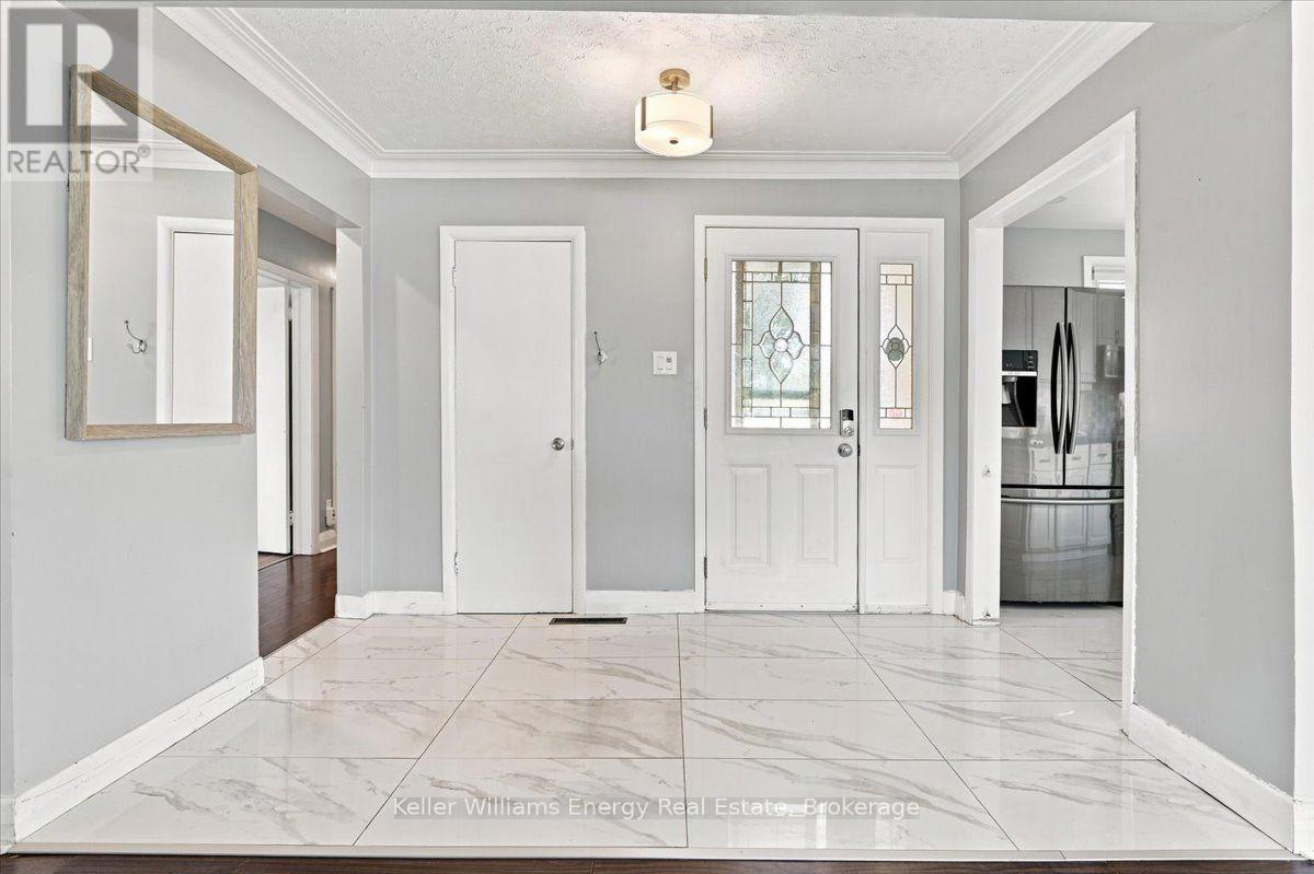 778 Hewitt Drive, Peterborough (Monaghan Ward 2), Ontario  K9K 2K1 - Photo 7 - X13666456