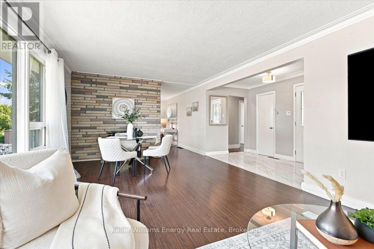 778 Hewitt Drive, Peterborough (Monaghan Ward 2), Ontario  K9K 2K1 - Photo 8 - X13666456