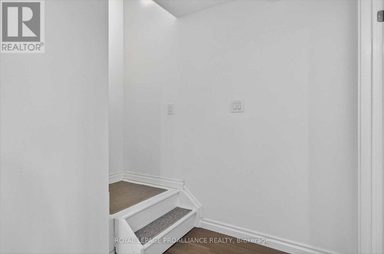 138 Village Crescent, Peterborough (Otonabee Ward 1), Ontario  K9J 0A9 - Photo 28 - X13668174