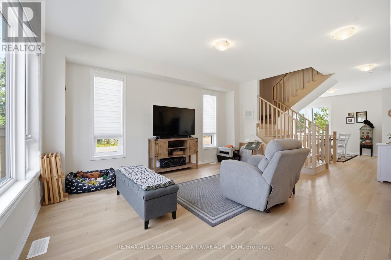 170 Alcorn Drive, Kawartha Lakes (Lindsay), Ontario  K9V 0T2 - Photo 7 - X13668346
