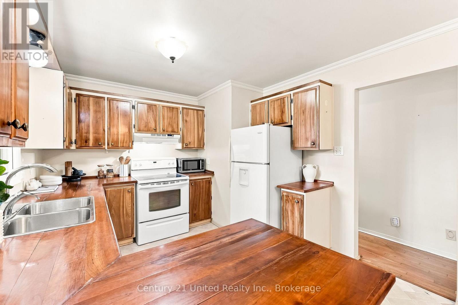 1563 Selwyn Road, Selwyn, Ontario  K9J 6X5 - Photo 17 - X13668558