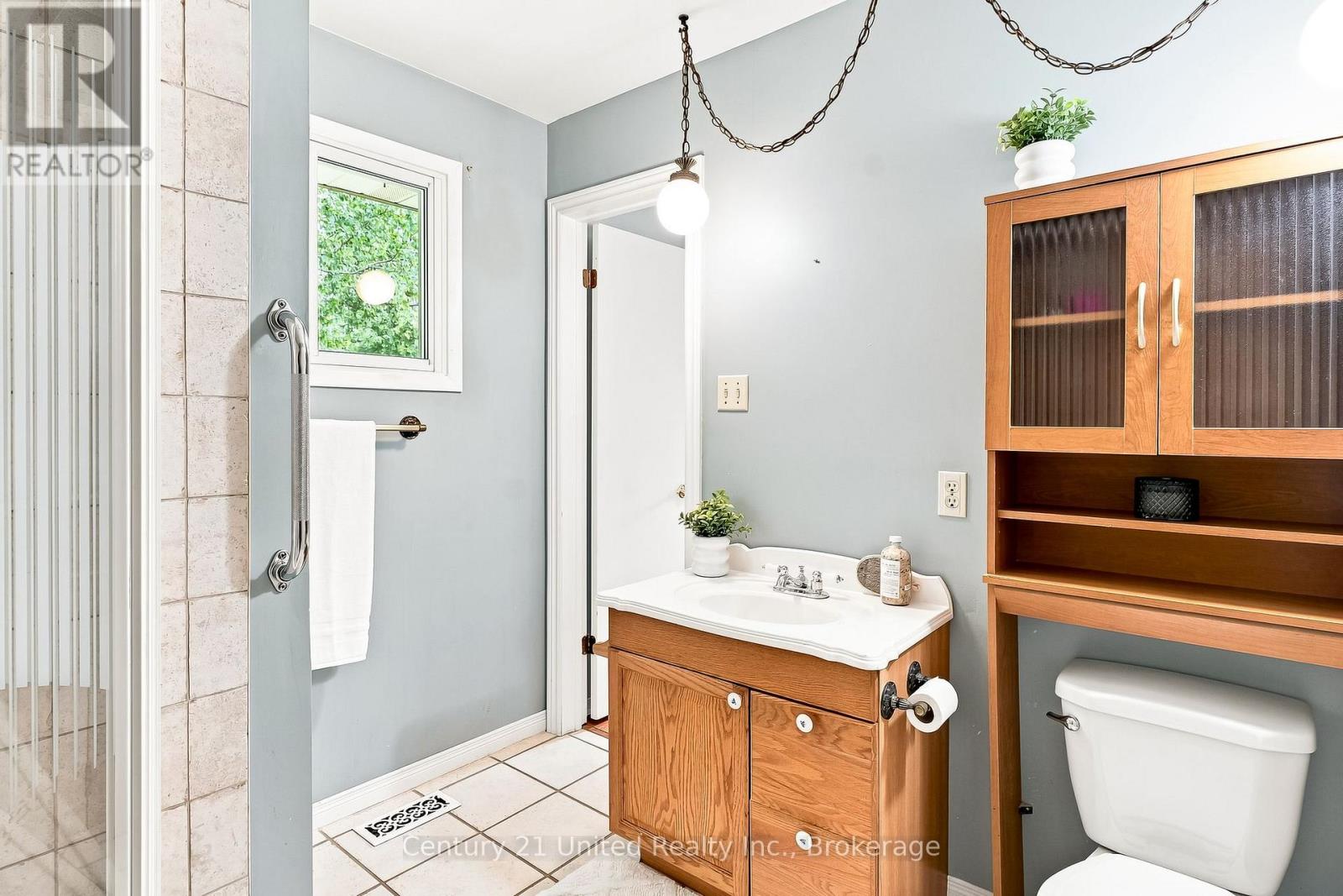 1563 Selwyn Road, Selwyn, Ontario  K9J 6X5 - Photo 27 - X13668558