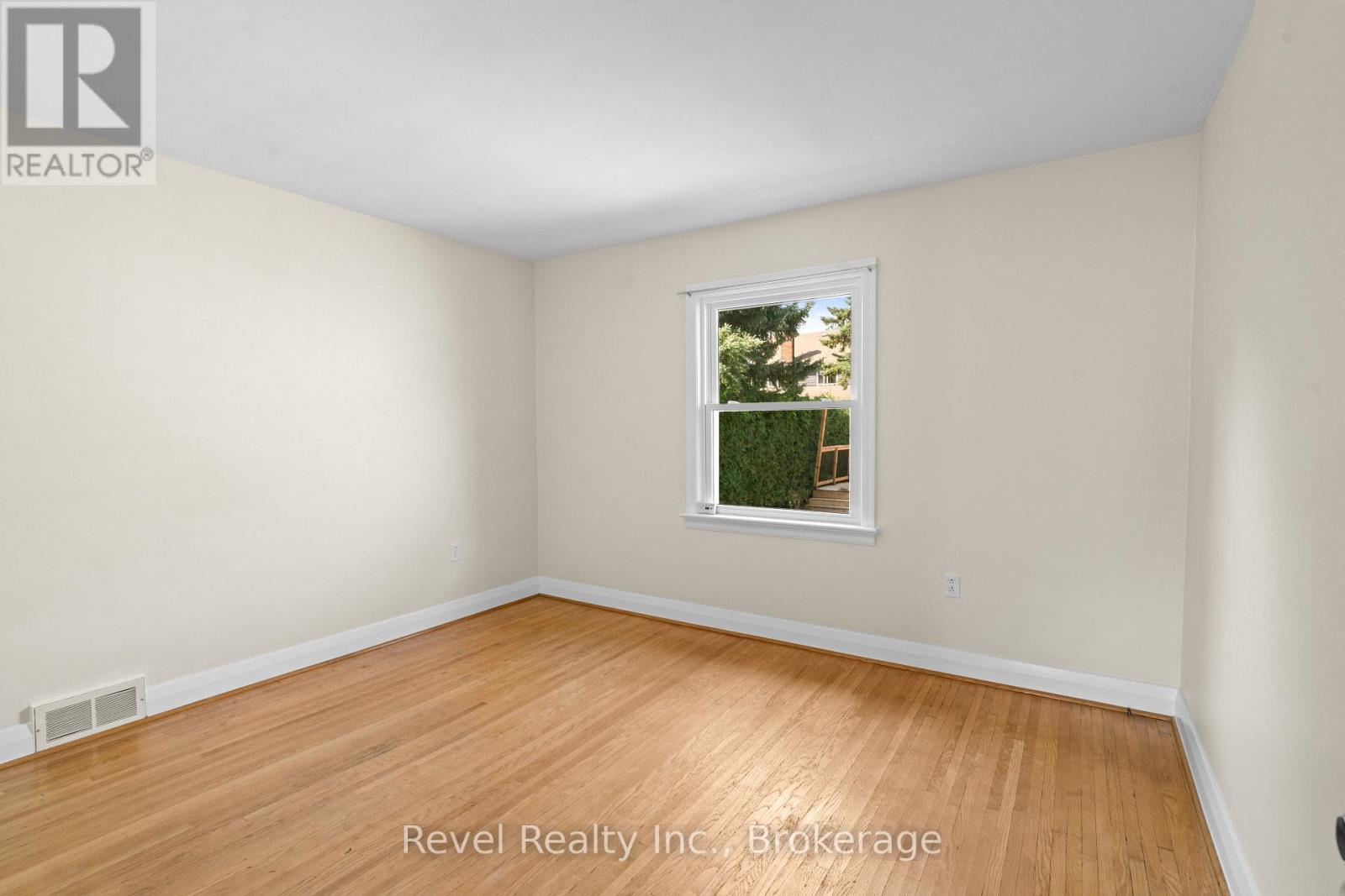 51 Cobbledick Street, Clarington (Orono), Ontario  L1B 1L9 - Photo 15 - E13669900