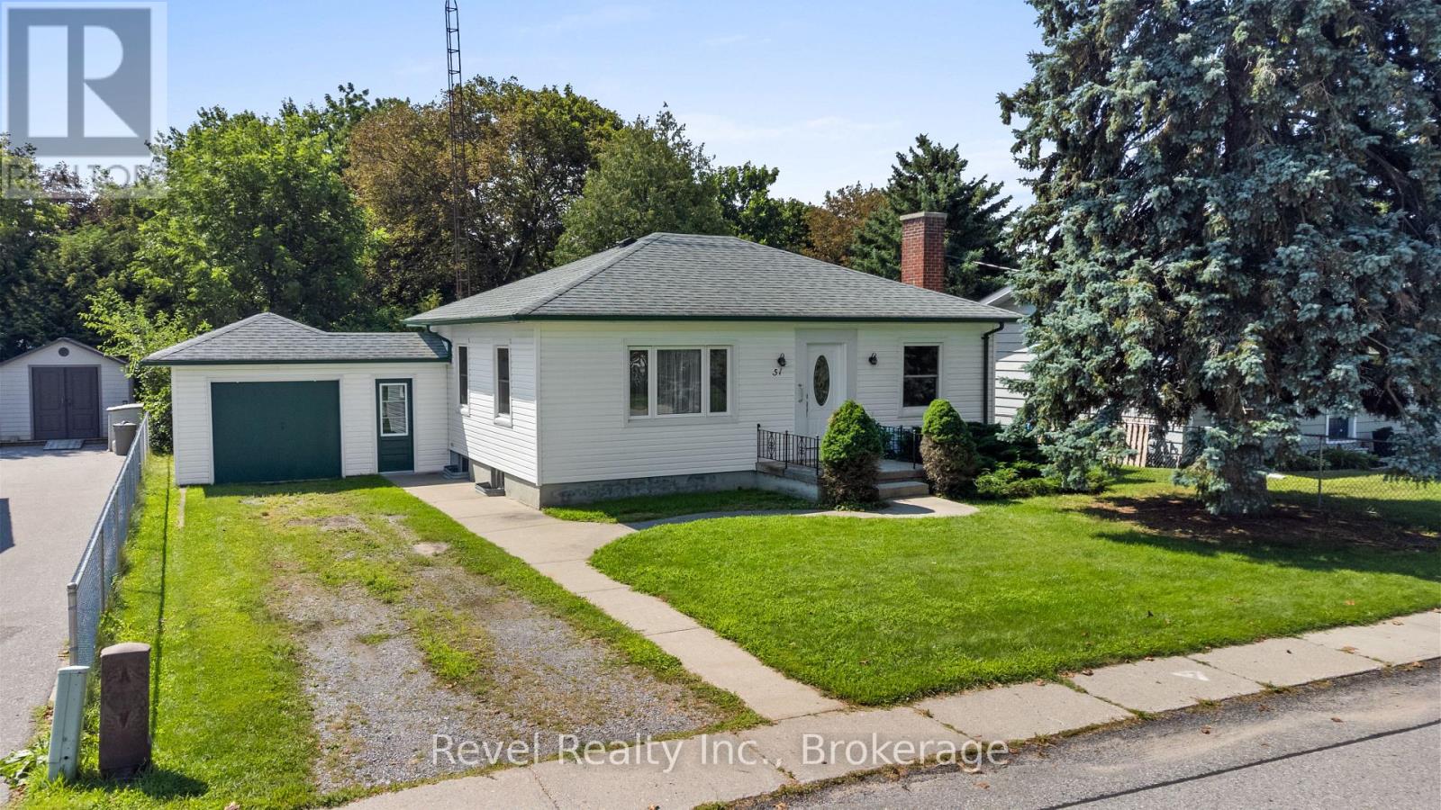 51 Cobbledick Street, Clarington (Orono), Ontario  L1B 1L9 - Photo 2 - E13669900