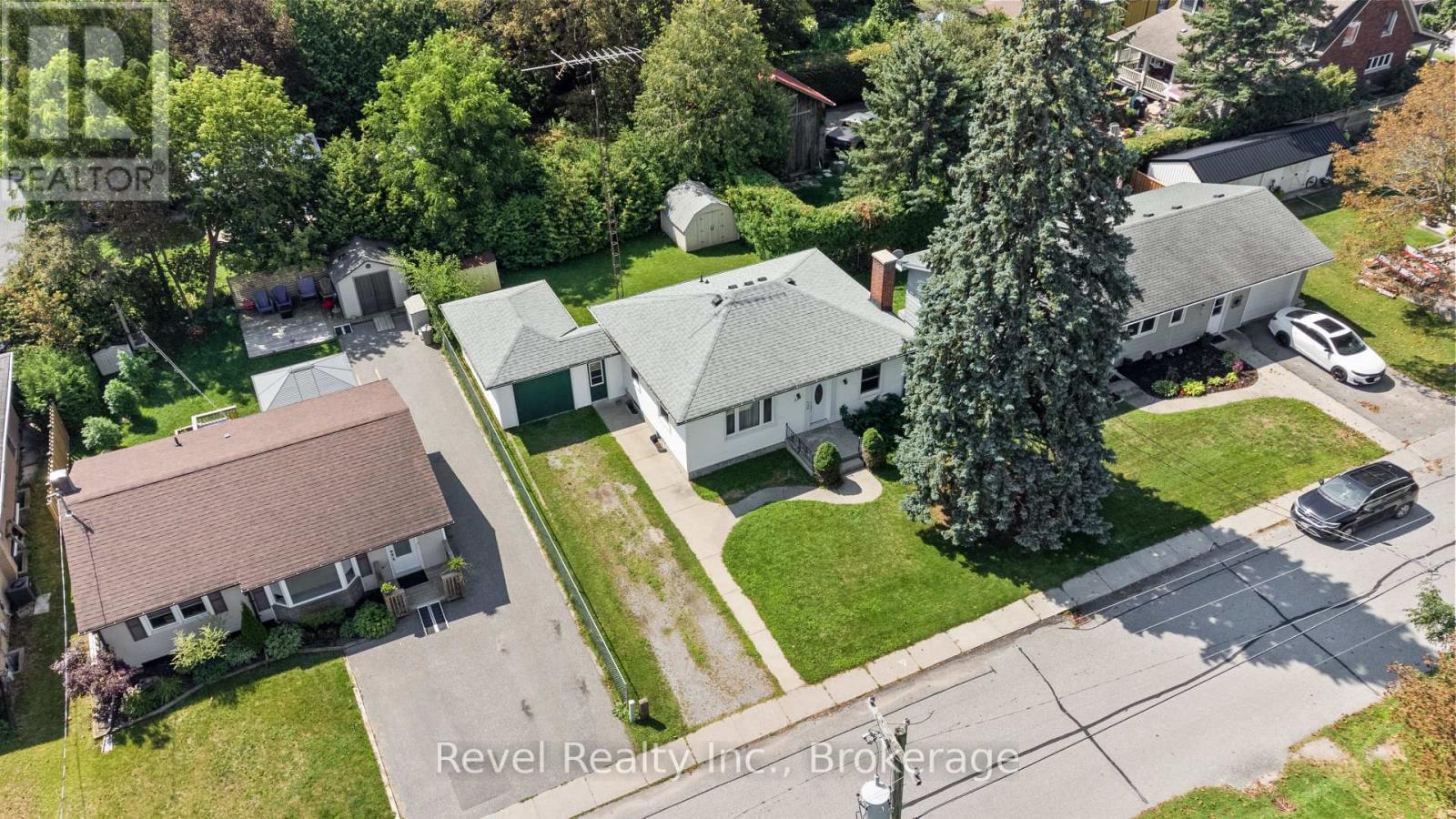 51 Cobbledick Street, Clarington (Orono), Ontario  L1B 1L9 - Photo 4 - E13669900