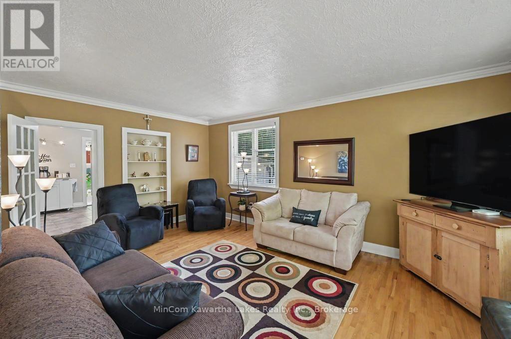 263 Bennet Street, Peterborough (Northcrest Ward 5), Ontario  K9H 5B8 - Photo 17 - X13670256