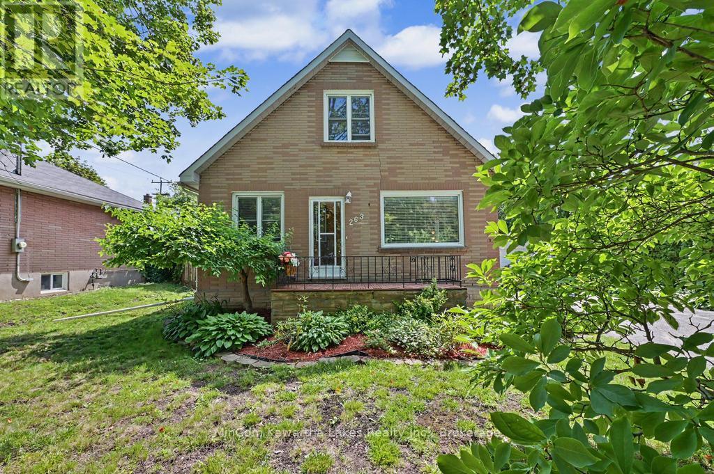 263 Bennet Street, Peterborough (Northcrest Ward 5), Ontario  K9H 5B8 - Photo 2 - X13670256
