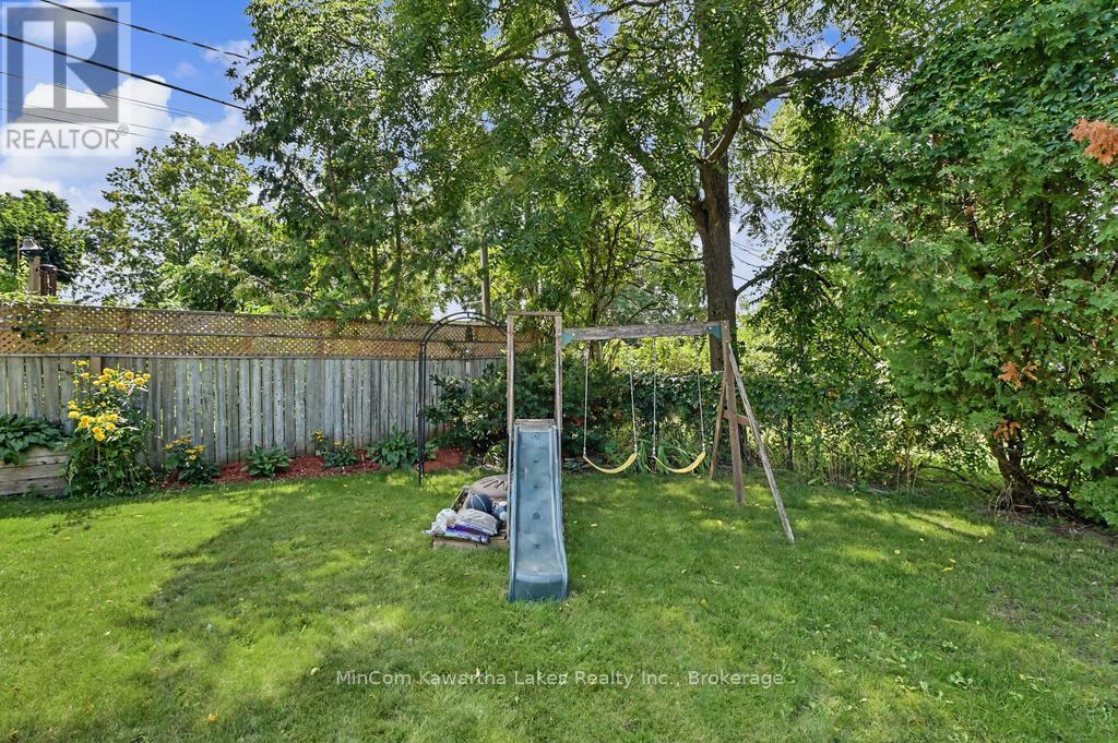 263 Bennet Street, Peterborough (Northcrest Ward 5), Ontario  K9H 5B8 - Photo 42 - X13670256