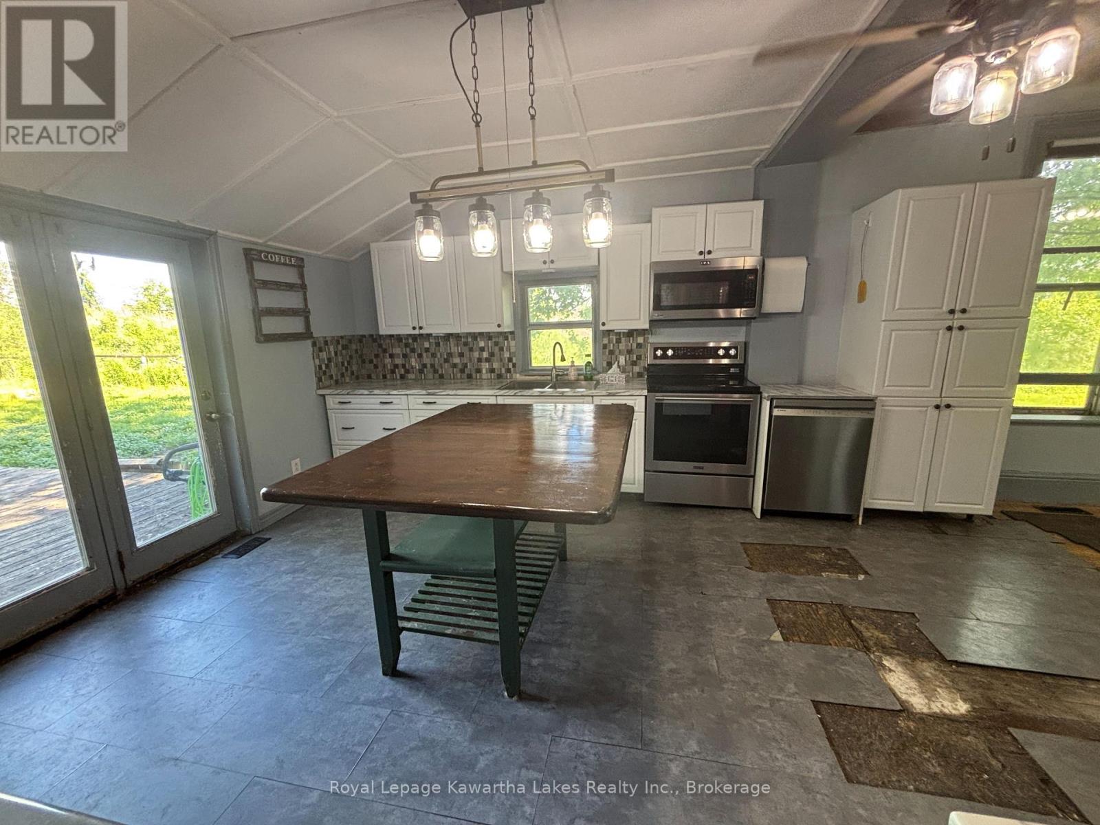80 Albert Street S, Kawartha Lakes (Lindsay), Ontario  K9V 3H4 - Photo 11 - X13670338