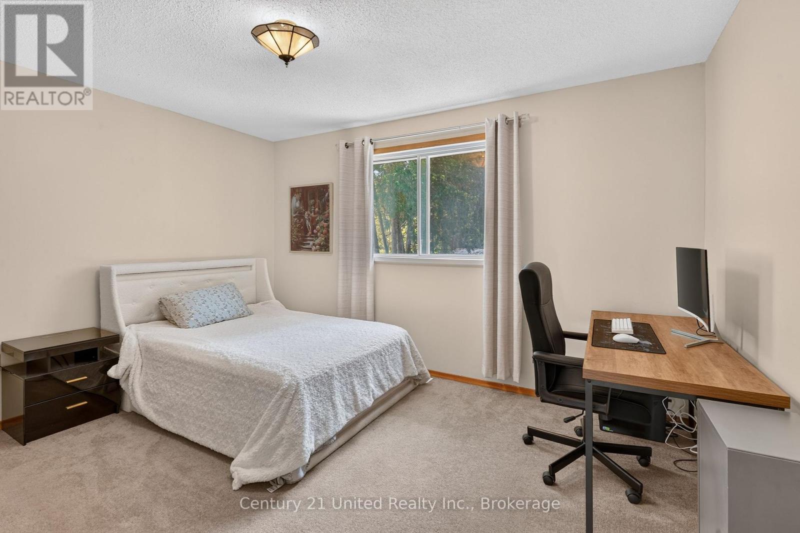 1696 Applewood Crescent, Peterborough (Monaghan Ward 2), Ontario  K9K 1N4 - Photo 12 - X13670642