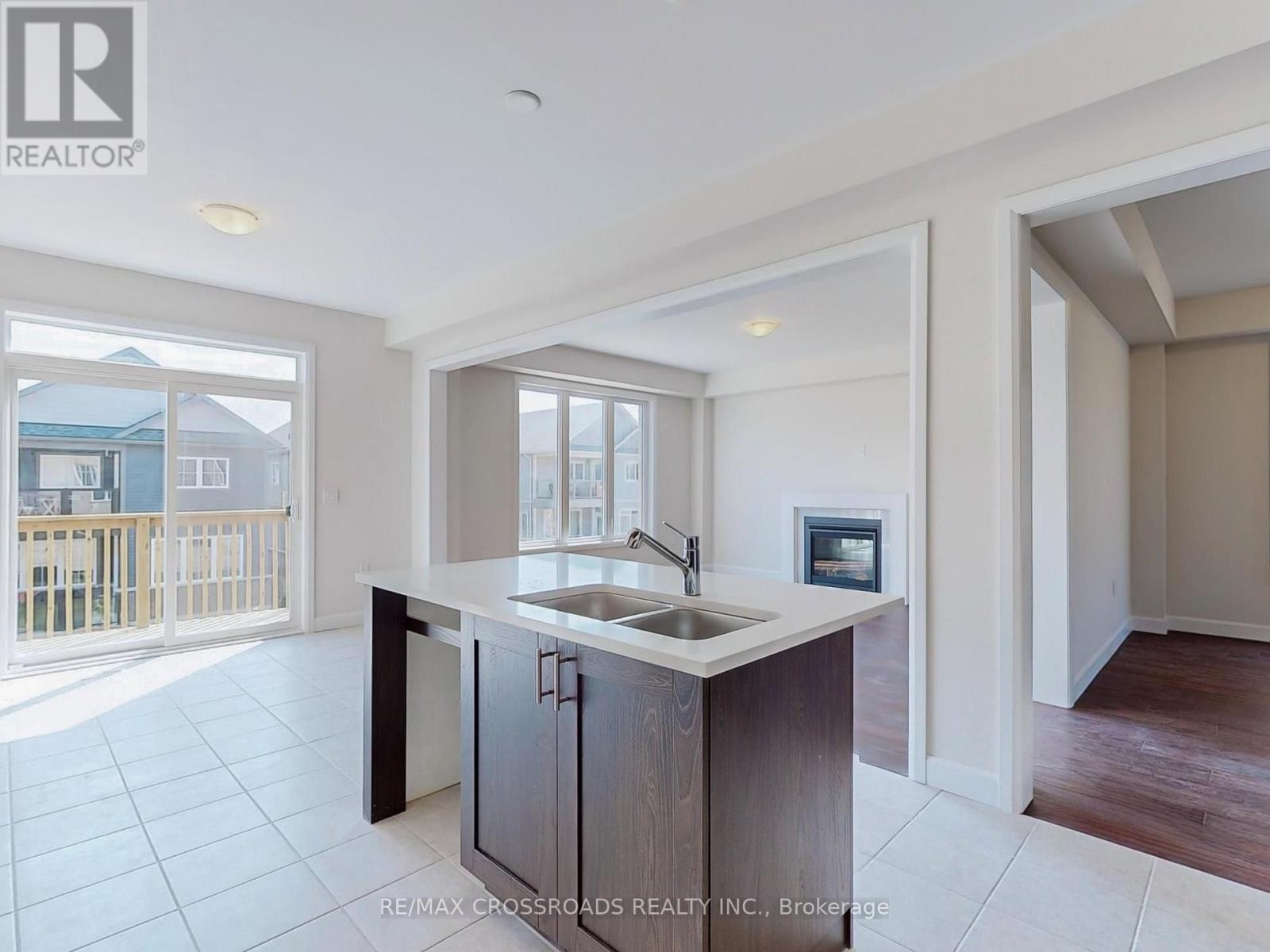 219 O'neil Street, Peterborough (Monaghan Ward 2), Ontario  K9K 0H7 - Photo 10 - X13670582