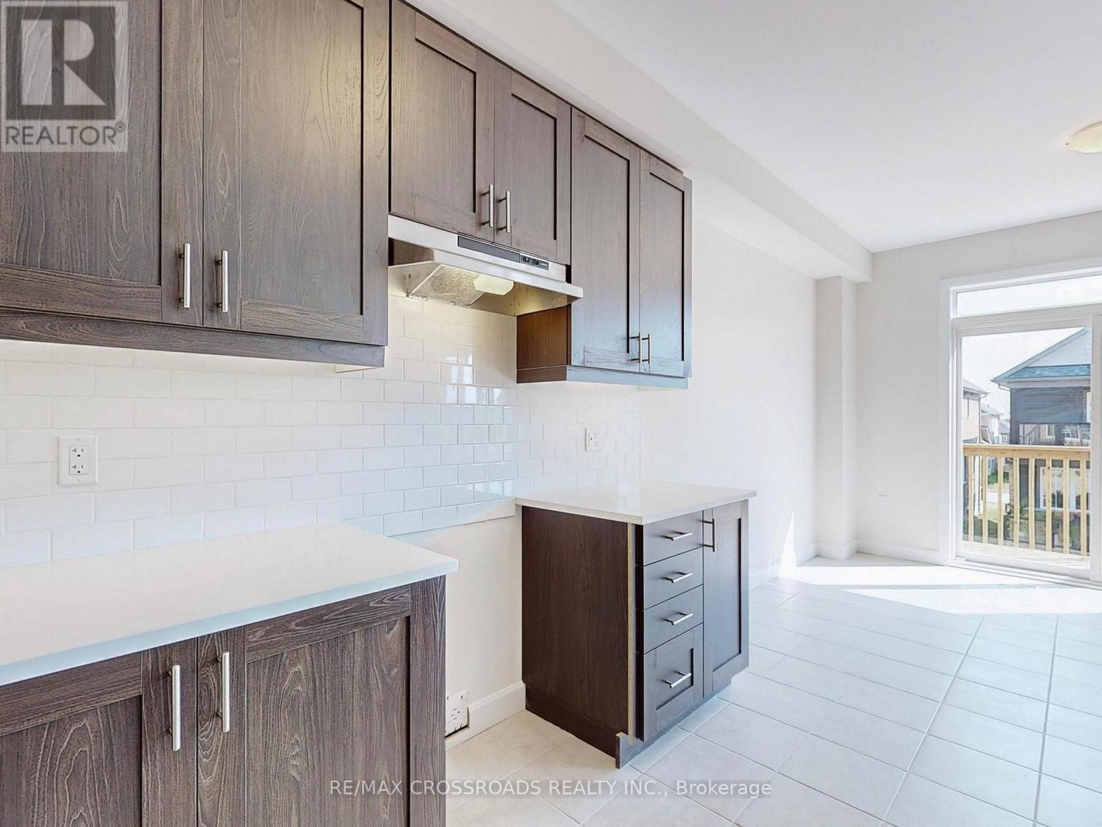 219 O'neil Street, Peterborough (Monaghan Ward 2), Ontario  K9K 0H7 - Photo 13 - X13670582