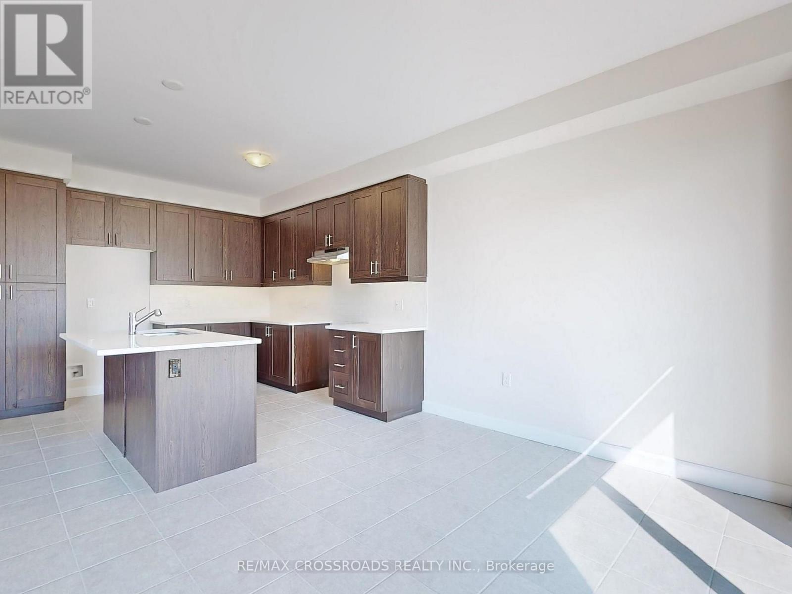 219 O'neil Street, Peterborough (Monaghan Ward 2), Ontario  K9K 0H7 - Photo 15 - X13670582