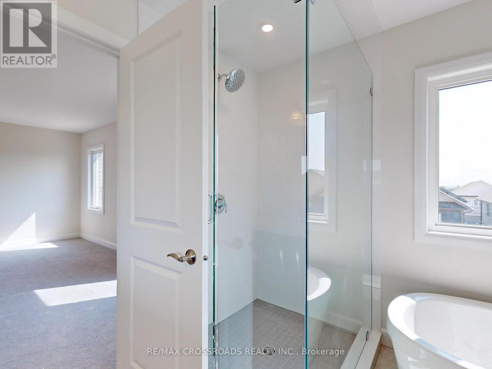 219 O'neil Street, Peterborough (Monaghan Ward 2), Ontario  K9K 0H7 - Photo 34 - X13670582