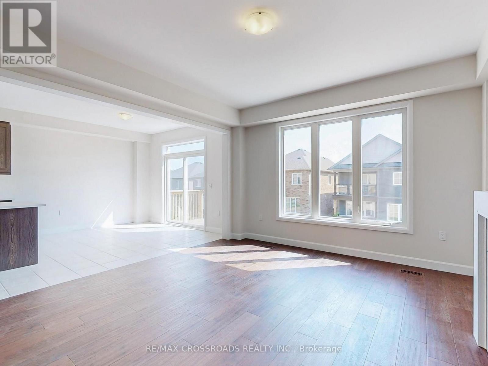 219 O'neil Street, Peterborough (Monaghan Ward 2), Ontario  K9K 0H7 - Photo 6 - X13670582