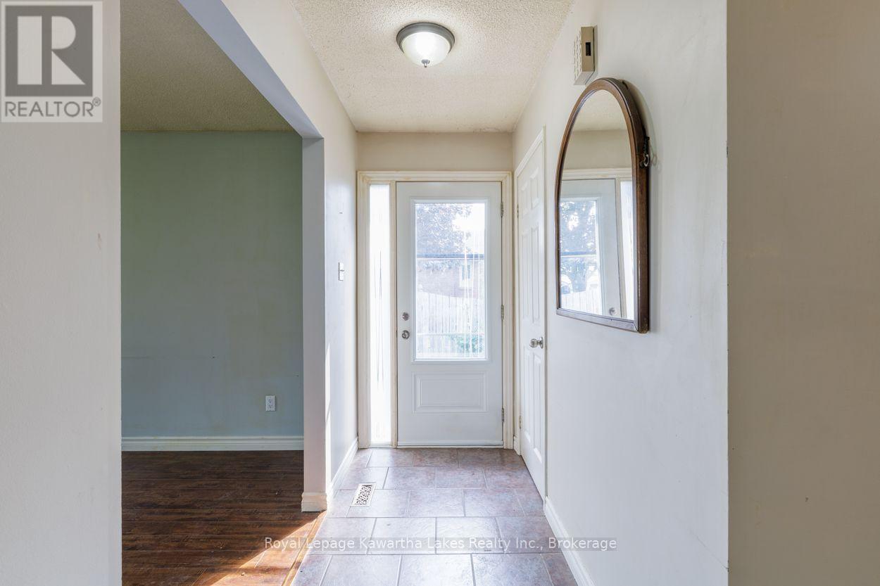 45 Sinclair Street, Kawartha Lakes (Lindsay), Ontario  K9V 5L6 - Photo 15 - X13670720