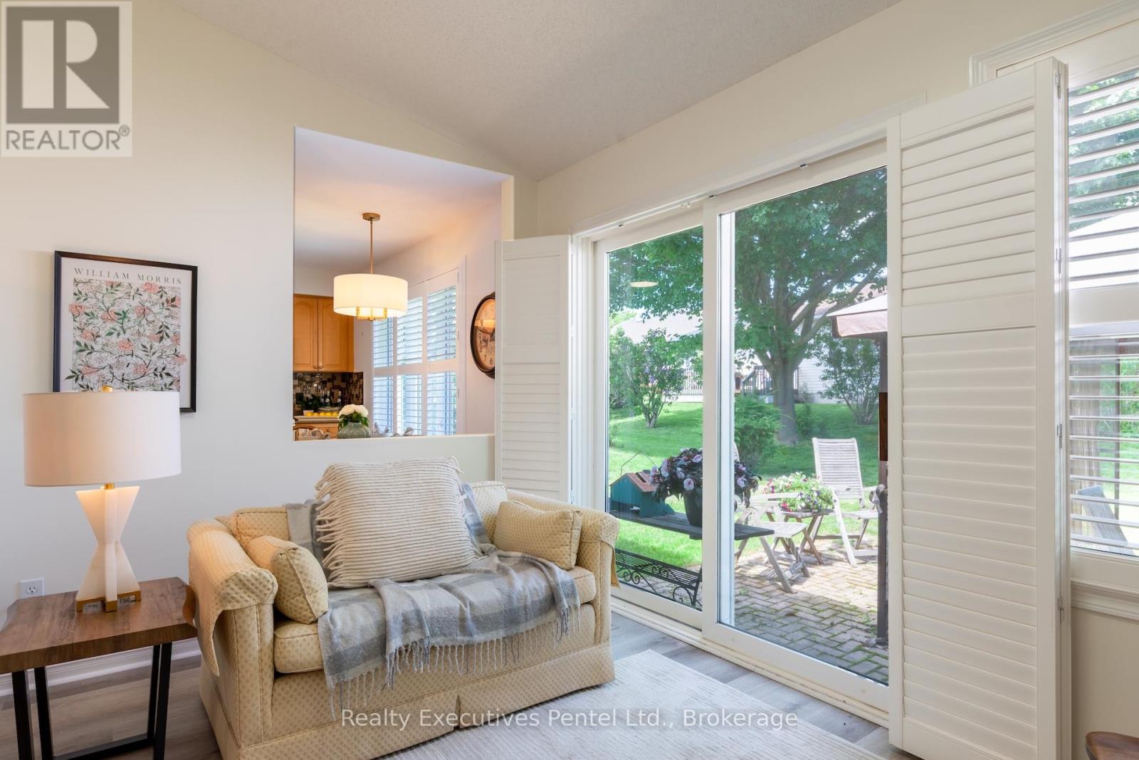 1 Cliff Drive, Clarington (Newcastle), Ontario  L1B 1P2 - Photo 21 - E13671092