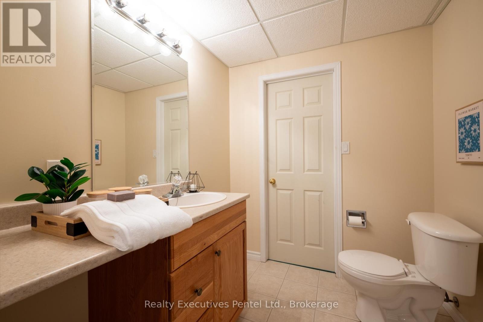 1 Cliff Drive, Clarington (Newcastle), Ontario  L1B 1P2 - Photo 30 - E13671092