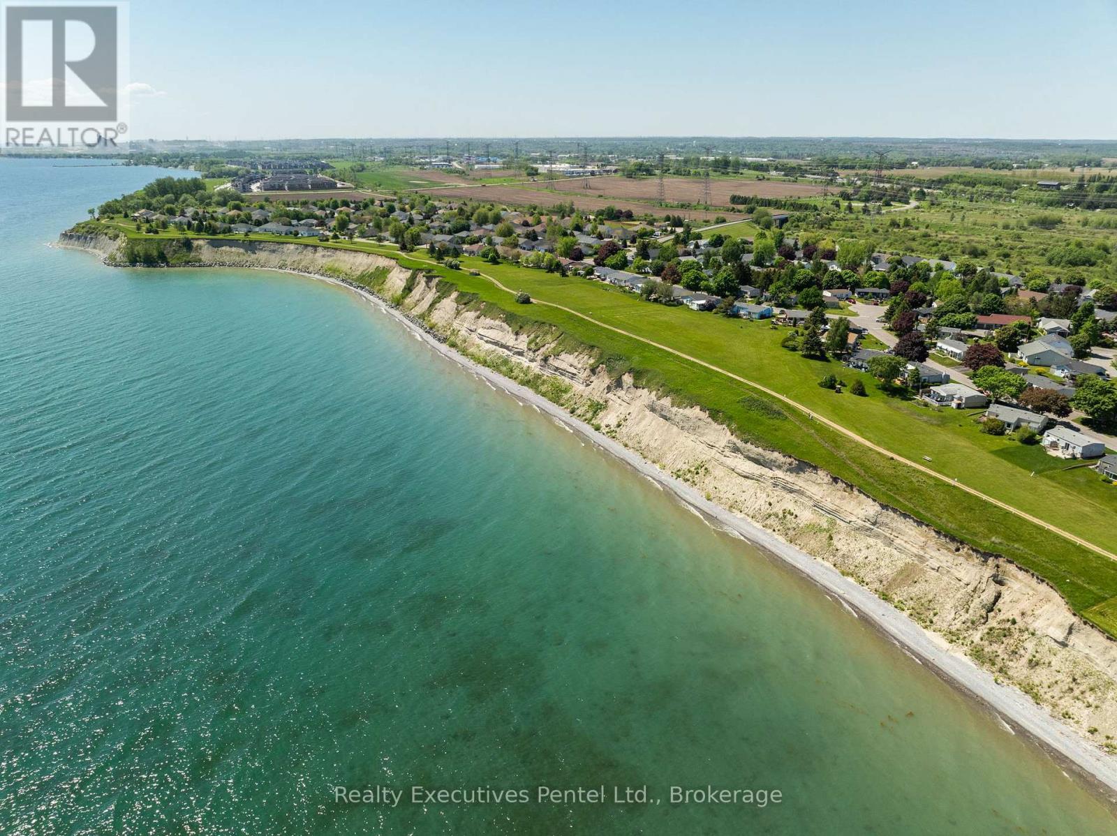 1 Cliff Drive, Clarington (Newcastle), Ontario  L1B 1P2 - Photo 39 - E13671092