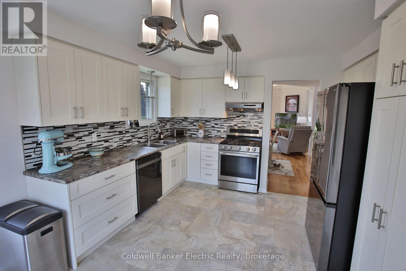 1338 Wildlark Drive, Peterborough (Monaghan Ward 2), Ontario  K9K 2J4 - Photo 17 - X13671780