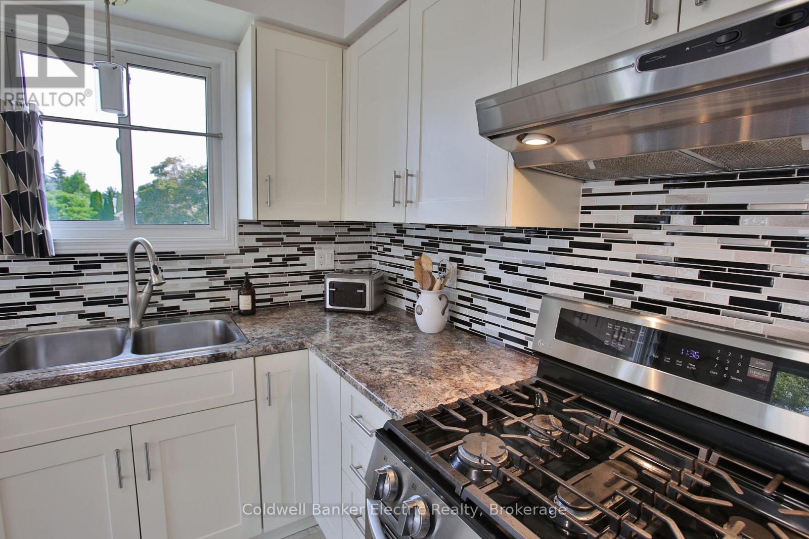 1338 Wildlark Drive, Peterborough (Monaghan Ward 2), Ontario  K9K 2J4 - Photo 18 - X13671780