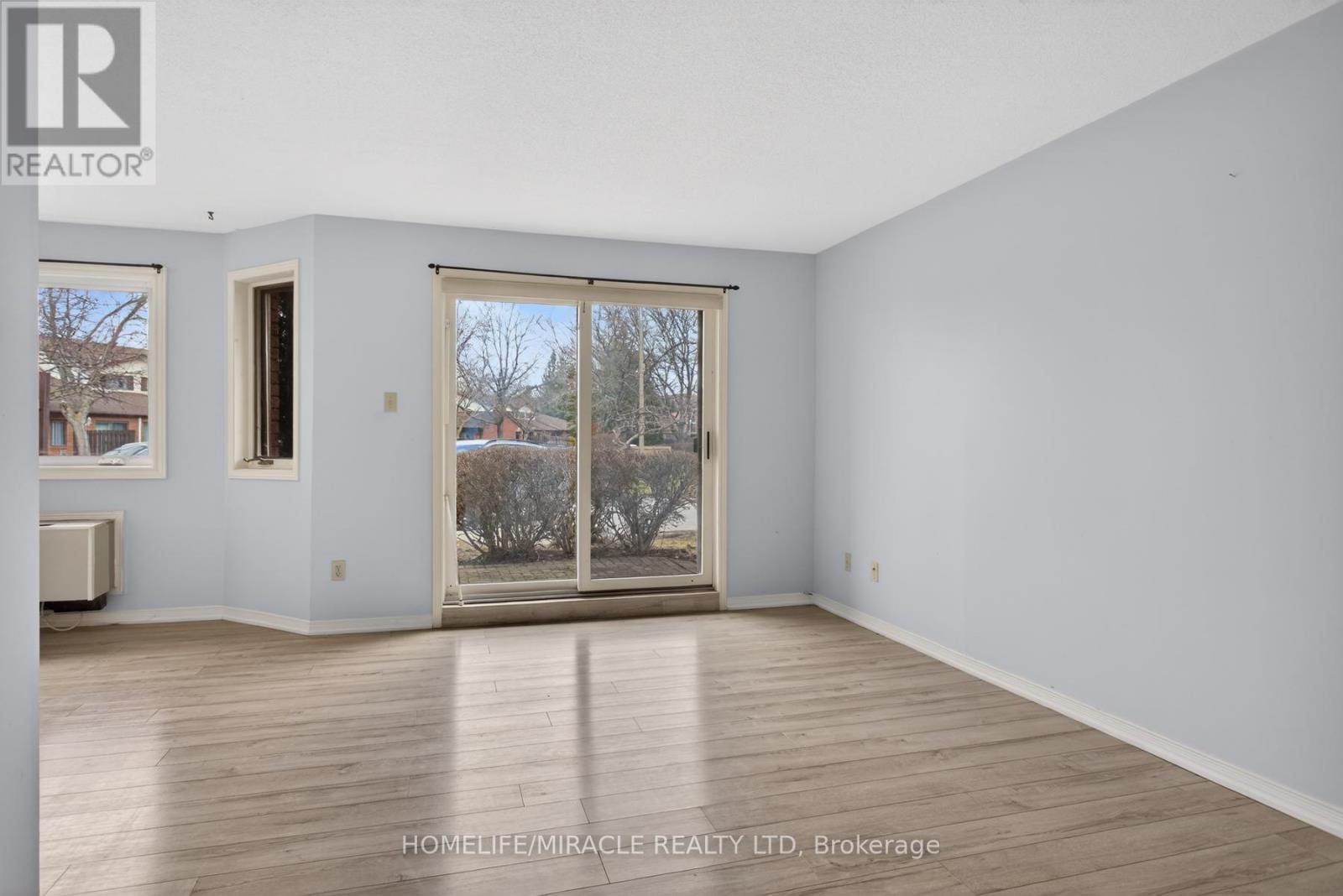 32 - 36 Champlain Crescent, Peterborough (Northcrest Ward 5), Ontario  K9L 1T1 - Photo 10 - X13671878