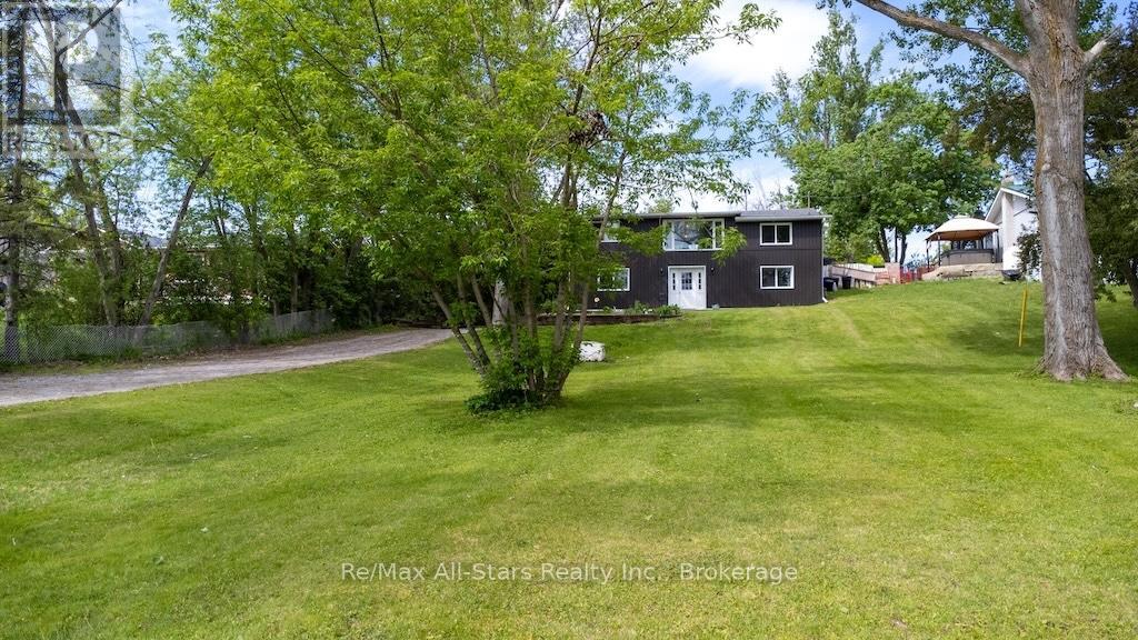 9 Riverside Drive, Kawartha Lakes (Lindsay), Ontario  K9V 0H6 - Photo 2 - X13672558