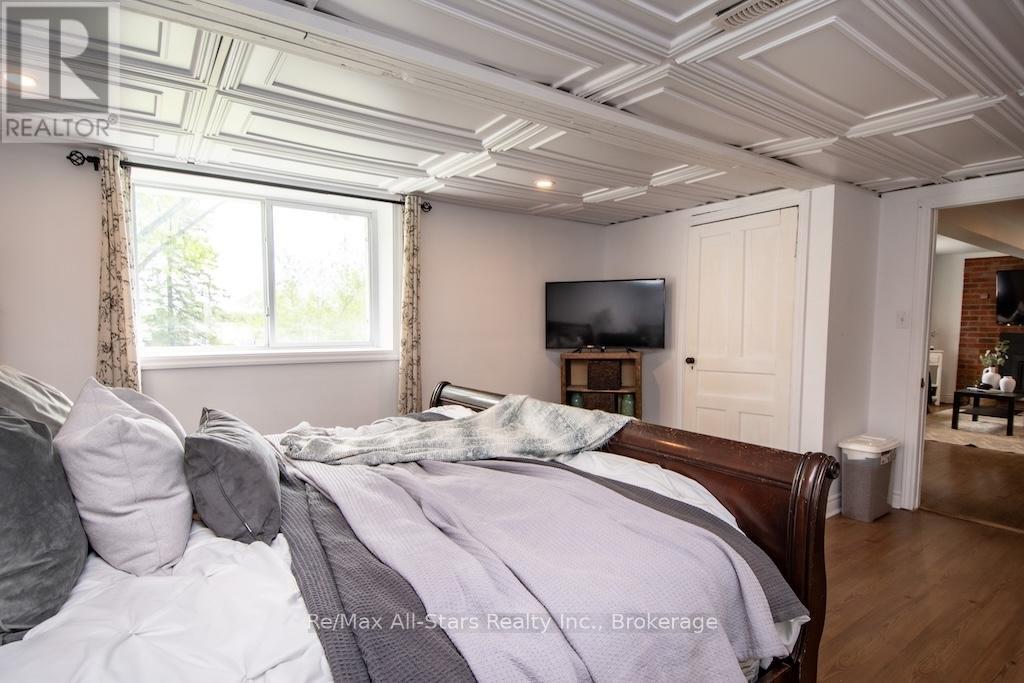 9 Riverside Drive, Kawartha Lakes (Lindsay), Ontario  K9V 0H6 - Photo 26 - X13672558