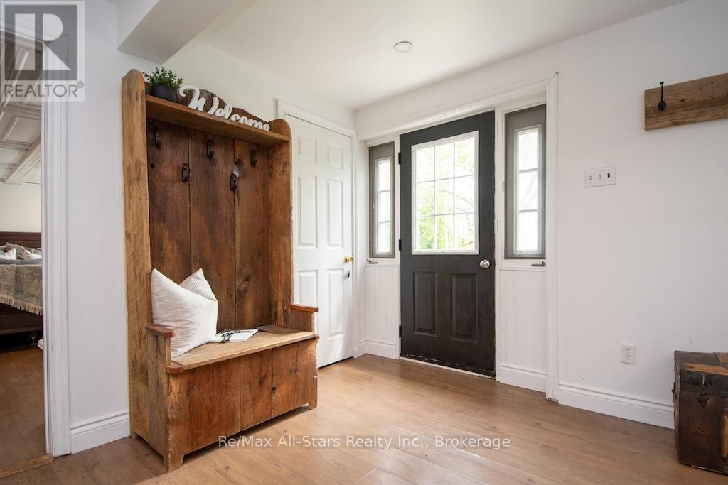 9 Riverside Drive, Kawartha Lakes (Lindsay), Ontario  K9V 0H6 - Photo 3 - X13672558