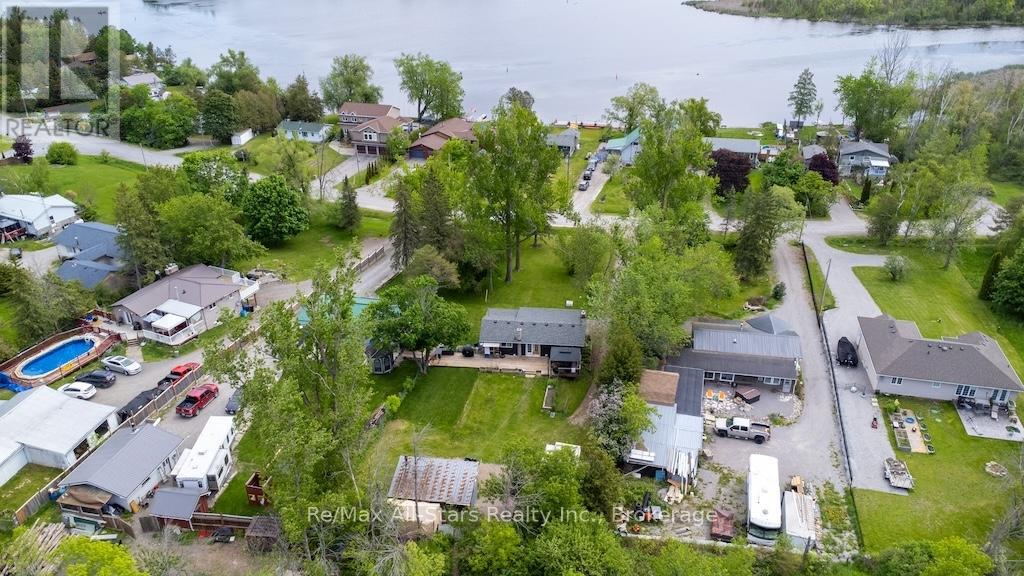 9 Riverside Drive, Kawartha Lakes (Lindsay), Ontario  K9V 0H6 - Photo 41 - X13672558