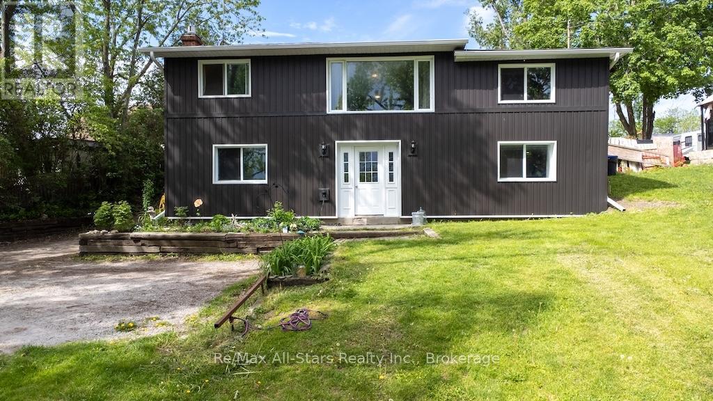 9 Riverside Drive, Kawartha Lakes (Lindsay), Ontario  K9V 0H6 - Photo 46 - X13672558
