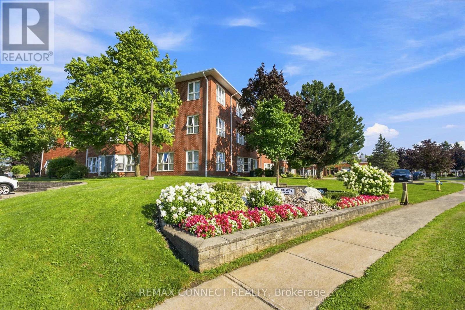 308 - 4 Heritage Way, Kawartha Lakes (Lindsay), Ontario  K9V 5Z2 - Photo 3 - X13672800