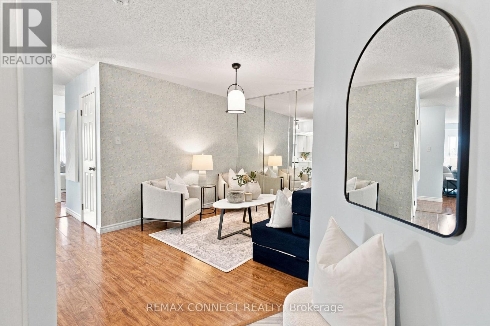 308 - 4 Heritage Way, Kawartha Lakes (Lindsay), Ontario  K9V 5Z2 - Photo 6 - X13672800