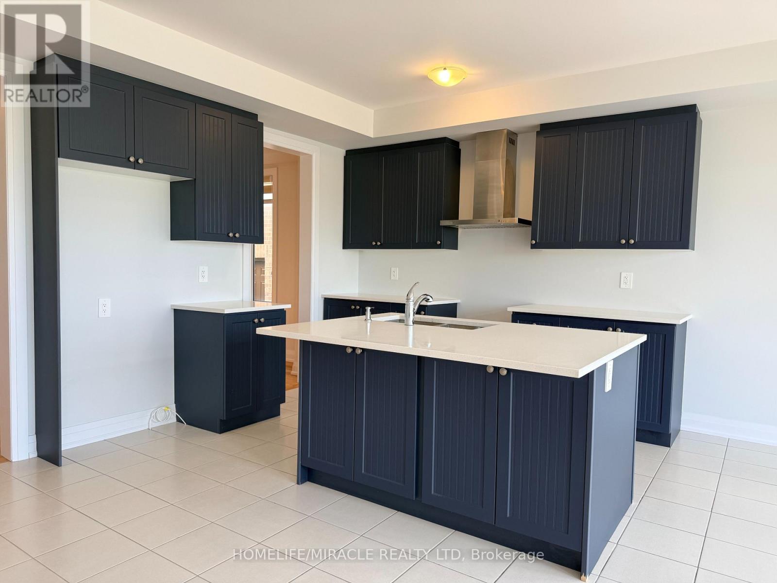 186 St Joseph Road, Kawartha Lakes (Lindsay), Ontario  K9V 0R7 - Photo 8 - X13673614