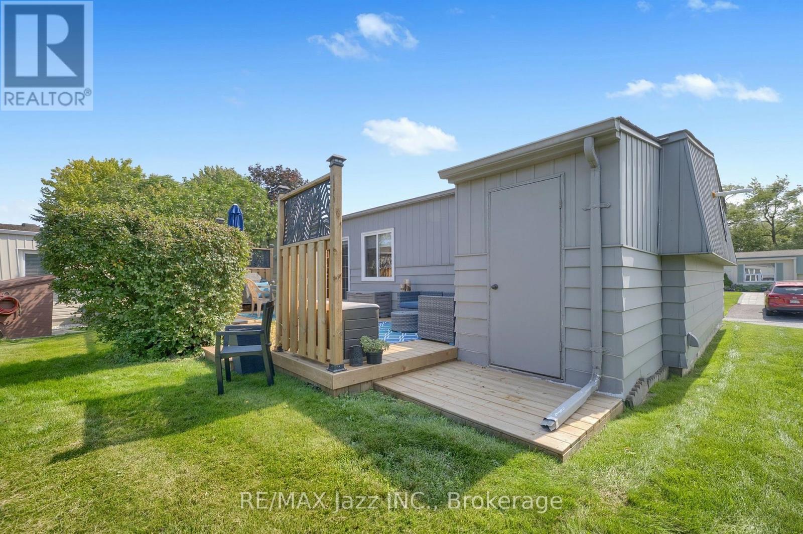 8 Wheelhouse Drive, Clarington (Newcastle), Ontario  L1B 1B9 - Photo 26 - E13674618