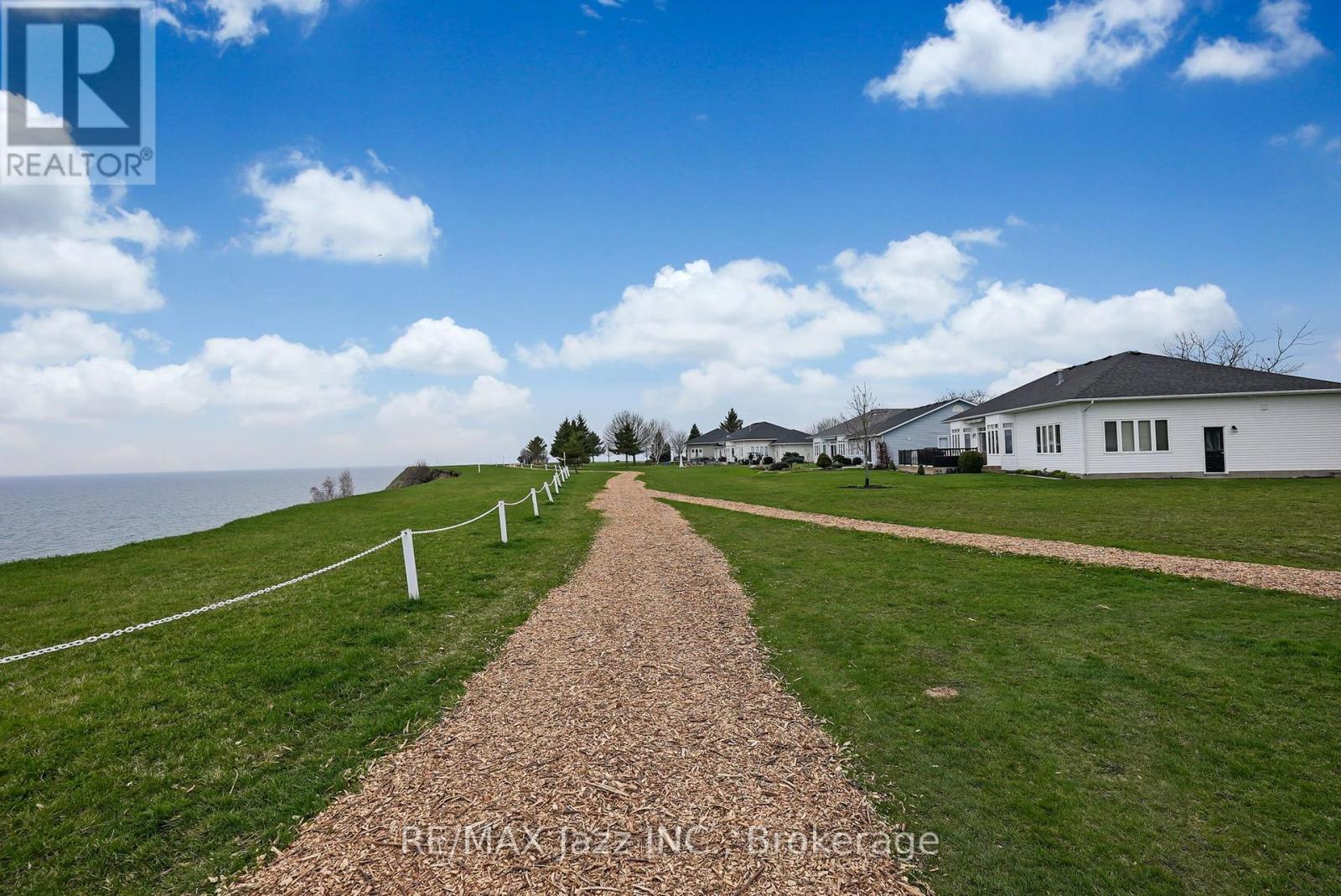 8 Wheelhouse Drive, Clarington (Newcastle), Ontario  L1B 1B9 - Photo 48 - E13674618