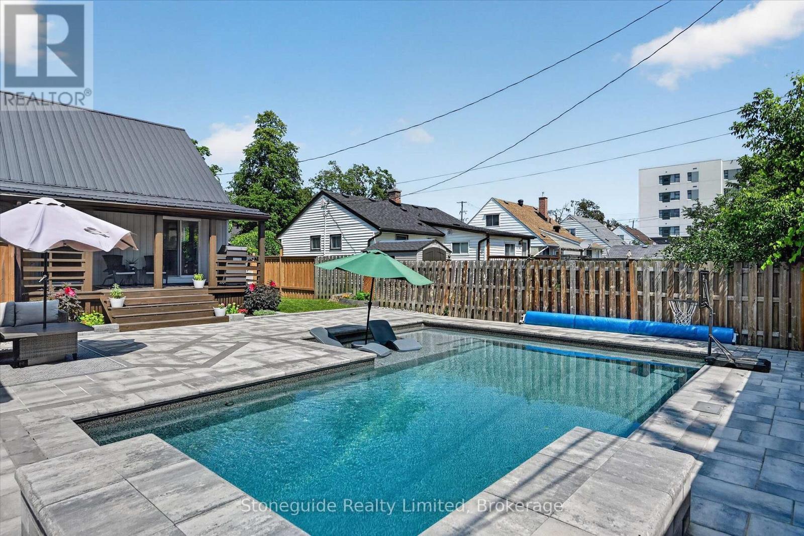 637 Mckellar Street, Peterborough (Otonabee Ward 1), Ontario  K9J 1R4 - Photo 28 - X13674650