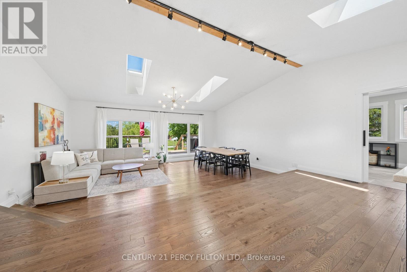 1935 Pratt's Marina Road, Selwyn, Ontario  K0L 2H0 - Photo 6 - X13675550