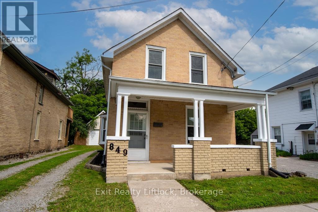 849 WATER STREET, peterborough (northcrest ward 5), Ontario