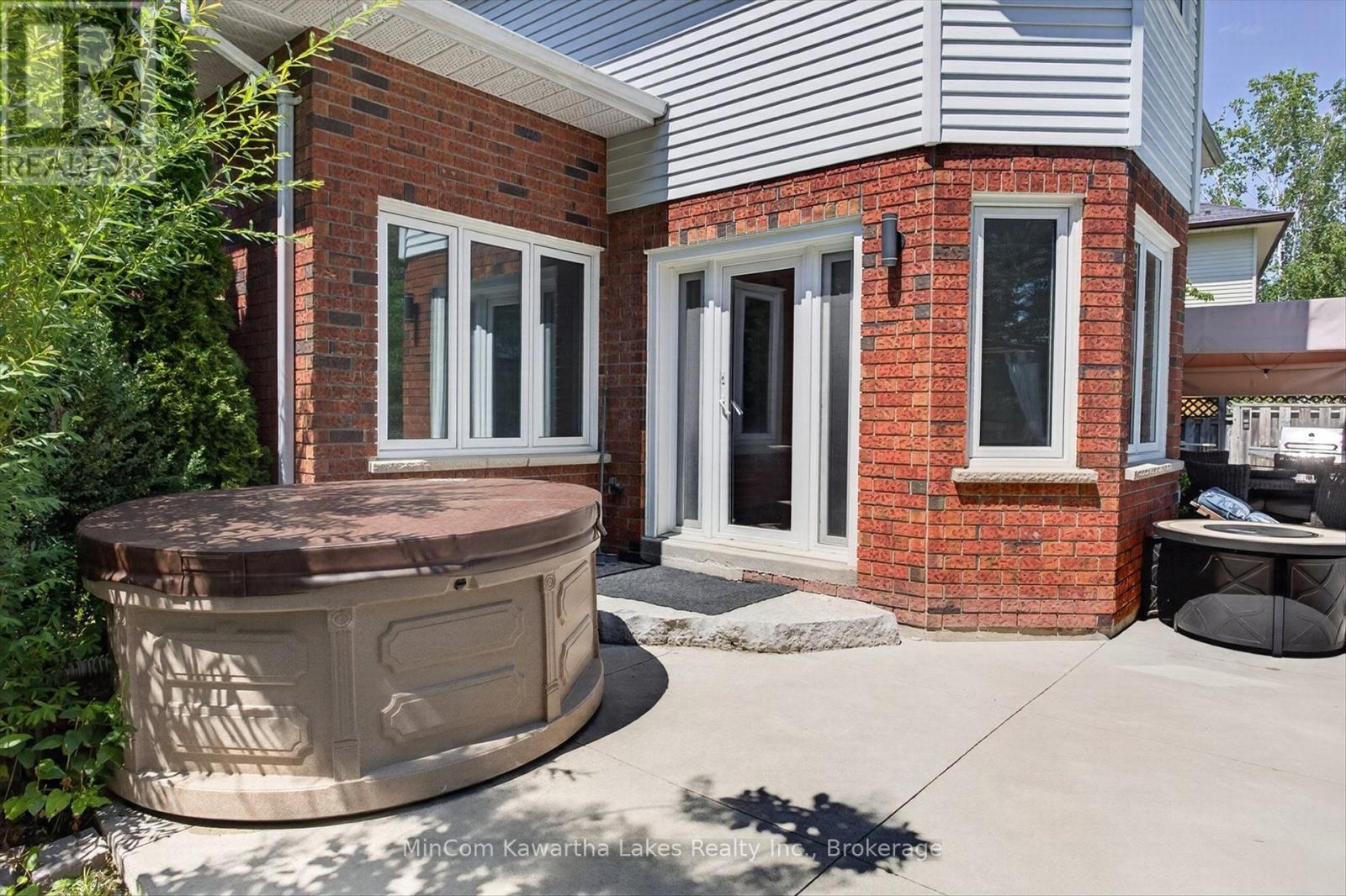 1947 Parkwood Circle, Peterborough (Monaghan Ward 2), Ontario  K9J 8C9 - Photo 41 - X13676496