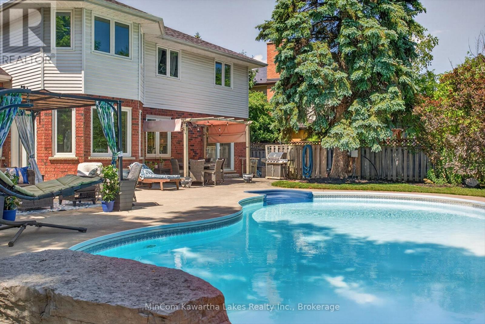1947 Parkwood Circle, Peterborough (Monaghan Ward 2), Ontario  K9J 8C9 - Photo 43 - X13676496
