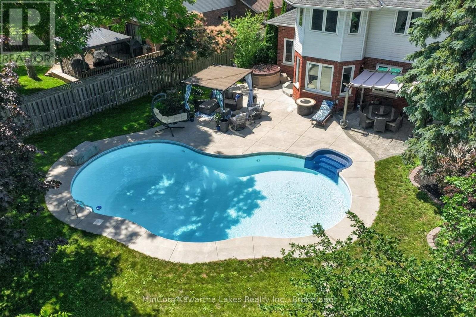 1947 Parkwood Circle, Peterborough (Monaghan Ward 2), Ontario  K9J 8C9 - Photo 47 - X13676496