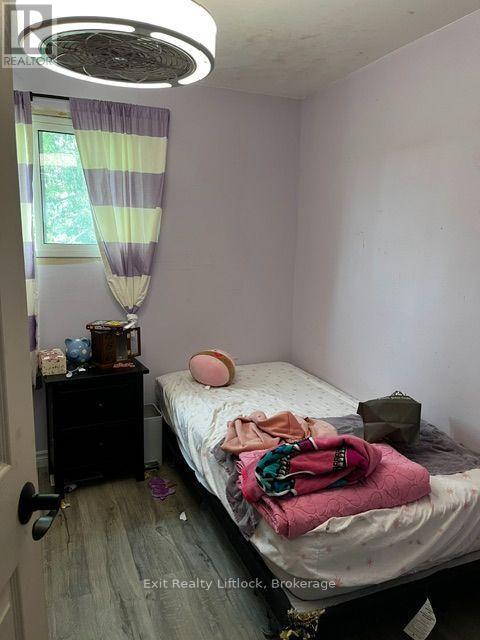 2131 Walker Avenue, Peterborough (Ashburnham Ward 4), Ontario  K9L 1T6 - Photo 11 - X13678186