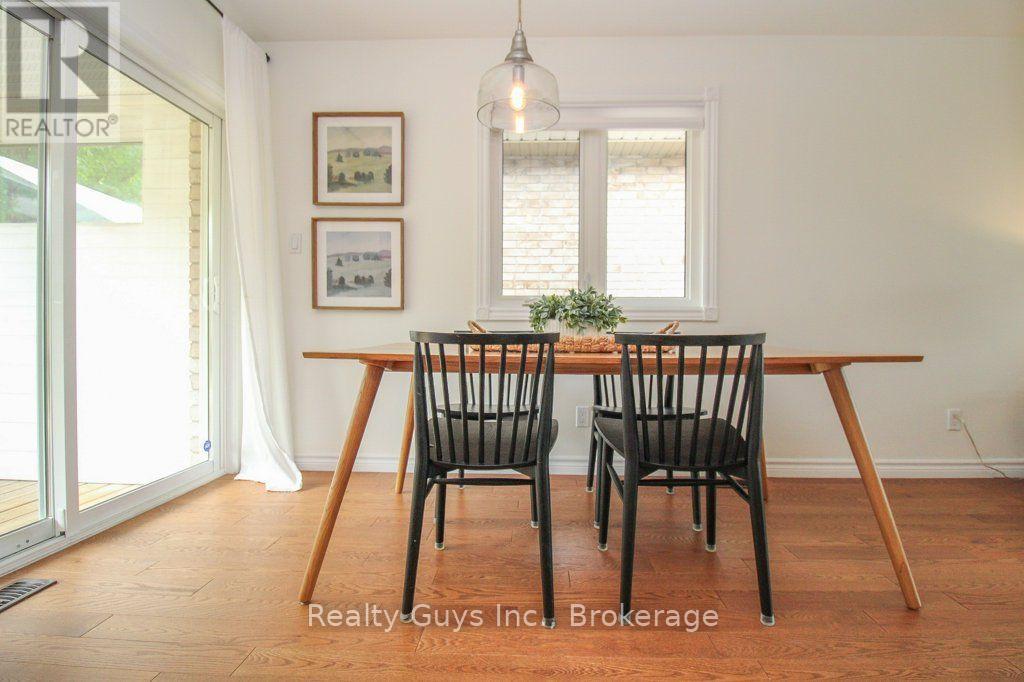 401 Bianco Crescent, Peterborough (Monaghan Ward 2), Ontario  K9K 0A3 - Photo 10 - X13680738